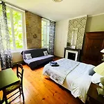 Domaine Du Baraillot - Chambres & Table D'Hotes, Soiree Etape Bed & Breakfast Aiguillon