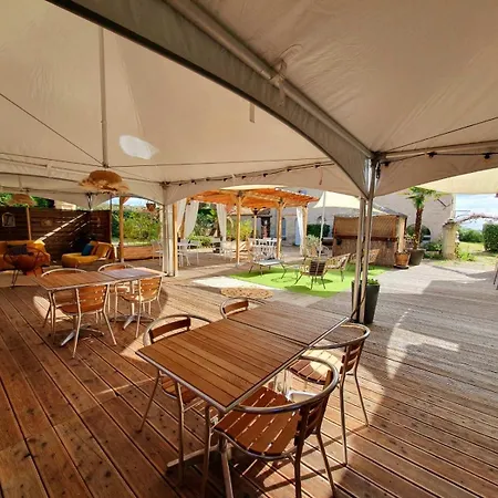 Domaine Le Baraillot, Et Repas D'hotes, Soiree Etape