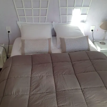 Bed & Breakfast Domaine Le Baraillot, Et Repas D'hôtes, Soirée étape 3*