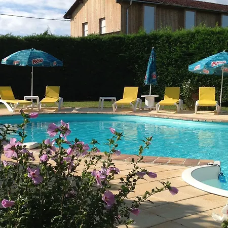 Domaine Le Baraillot, Et Repas D'hôtes, Soirée étape 3* Aiguillon