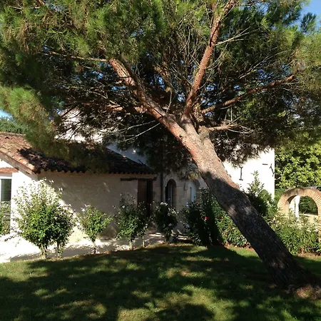 Domaine Le Baraillot, Et Repas D'hôtes, Soirée étape 3* Aiguillon