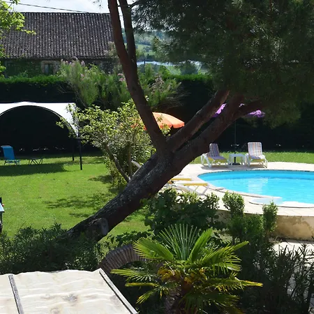 Domaine Le Baraillot, Et Repas D'hôtes, Soirée étape Bed & Breakfast 3*