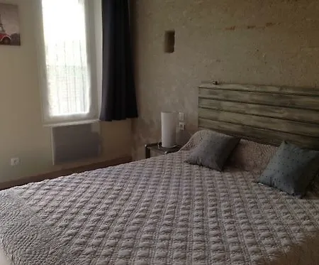 Bed & Breakfast Domaine Le Baraillot, Et Repas D'hotes, Soiree Etape *