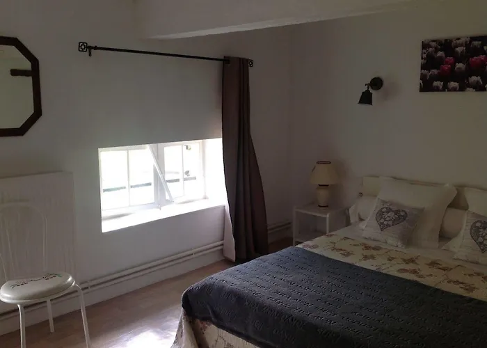 Domaine Le Baraillot, Et Repas D'hotes, Soiree Etape Bed and Breakfast